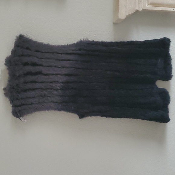 Karen Klein Grey Fur  vest, Sz M NWOT - Picture 4 of 9